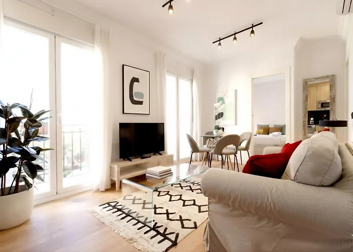 ApartaSuites Río AH